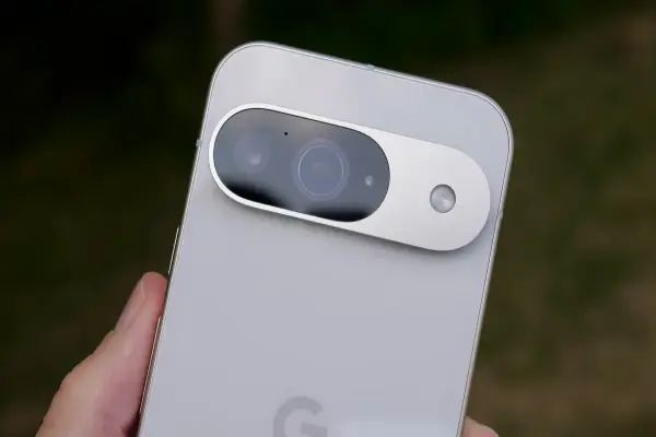 Google lần đầu tiên giới thiệu Pixel 10, nhưng thực chất đây là một chiếc điện thoại khác